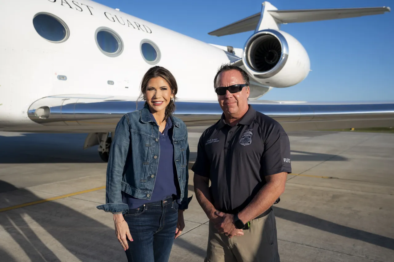 DHS Secretary Kristi Noem Visits FLETC (003) Image: DHS Secretary Kristi Noem Visits FLETC (003)