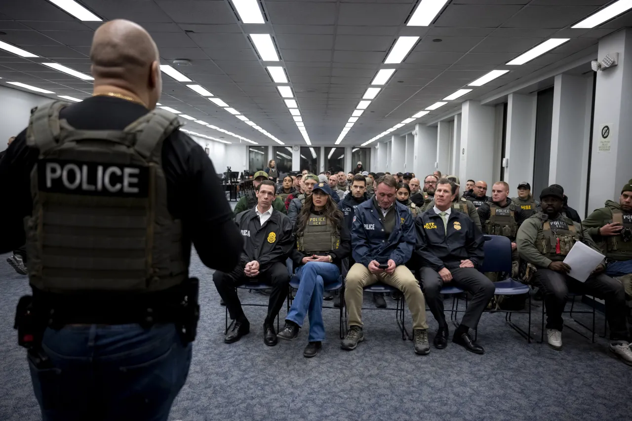 Image: DHS Secretary Kristi Noem Travels to New York City (003)