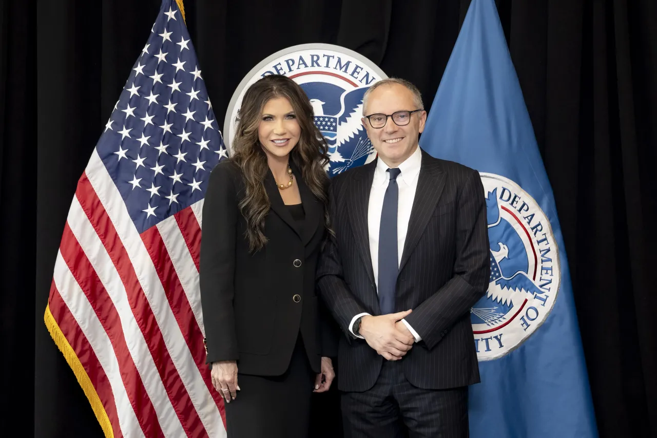 DHS Secretary Kristi Noem Meets with F1 (006) Image: DHS Secretary Kristi Noem Meets with F1 (006)