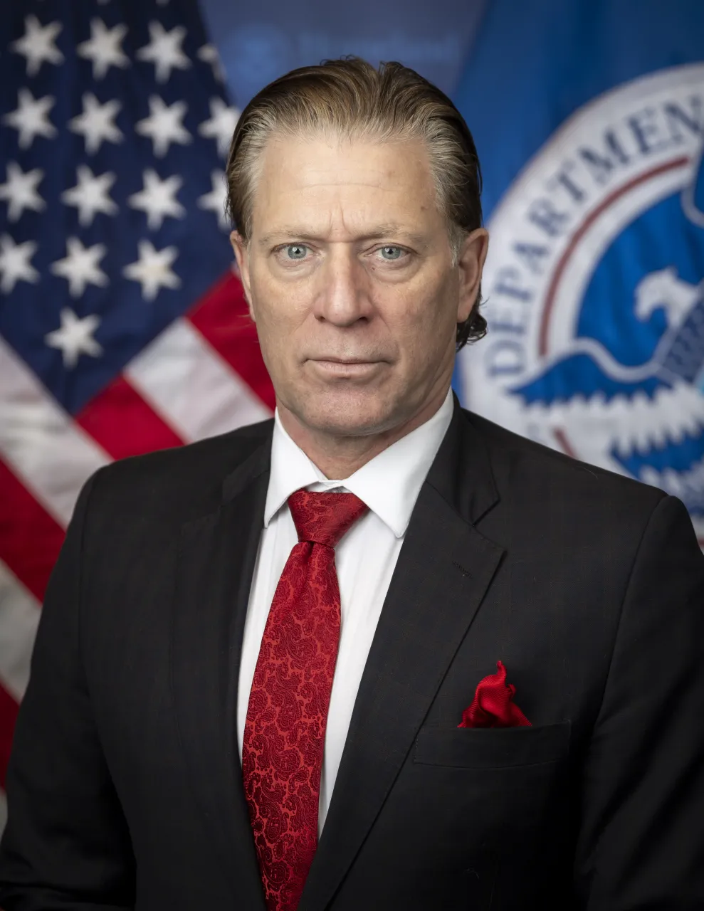 Image: David Richardson Official Portrait (001)
