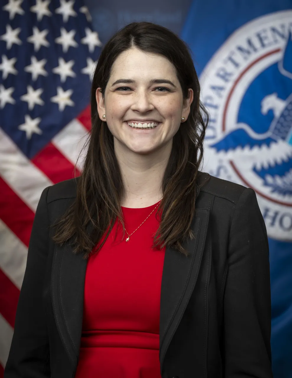 Image: Lauren Bis Official Portrait (002)