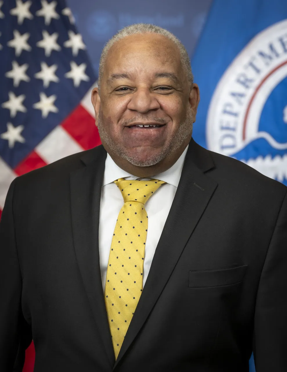 Image: Robert Peay Official Portrait (001)